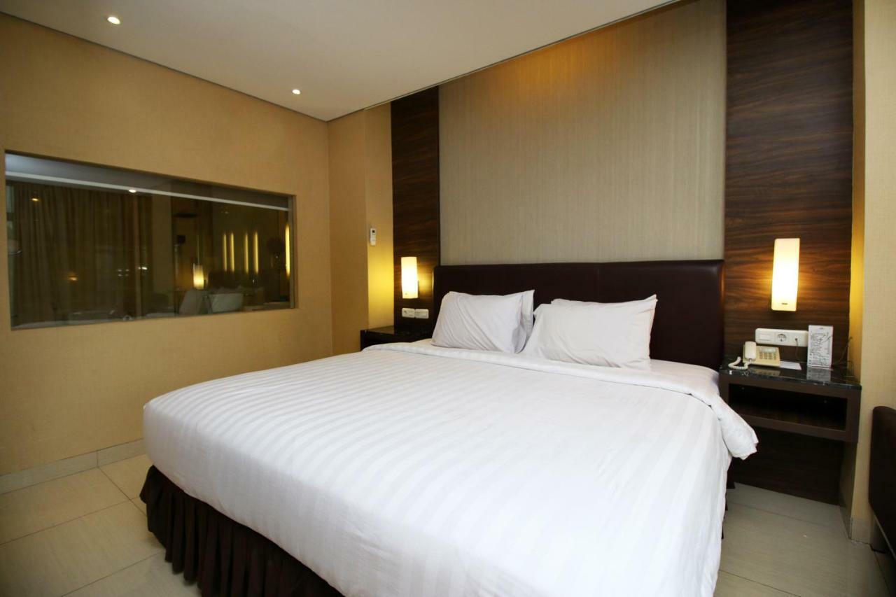Hotel Melawai 2 Джакарта Стая снимка