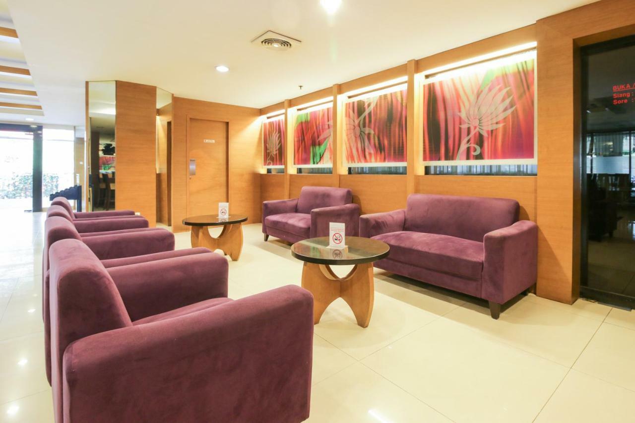 Hotel Melawai 2 Джакарта Екстериор снимка